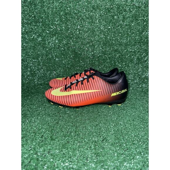 Nike Mercurial Victory Soccer Cleats Kids Size 3.5Y Black Orange Shoe 831945-870 - Picture 4 of 9